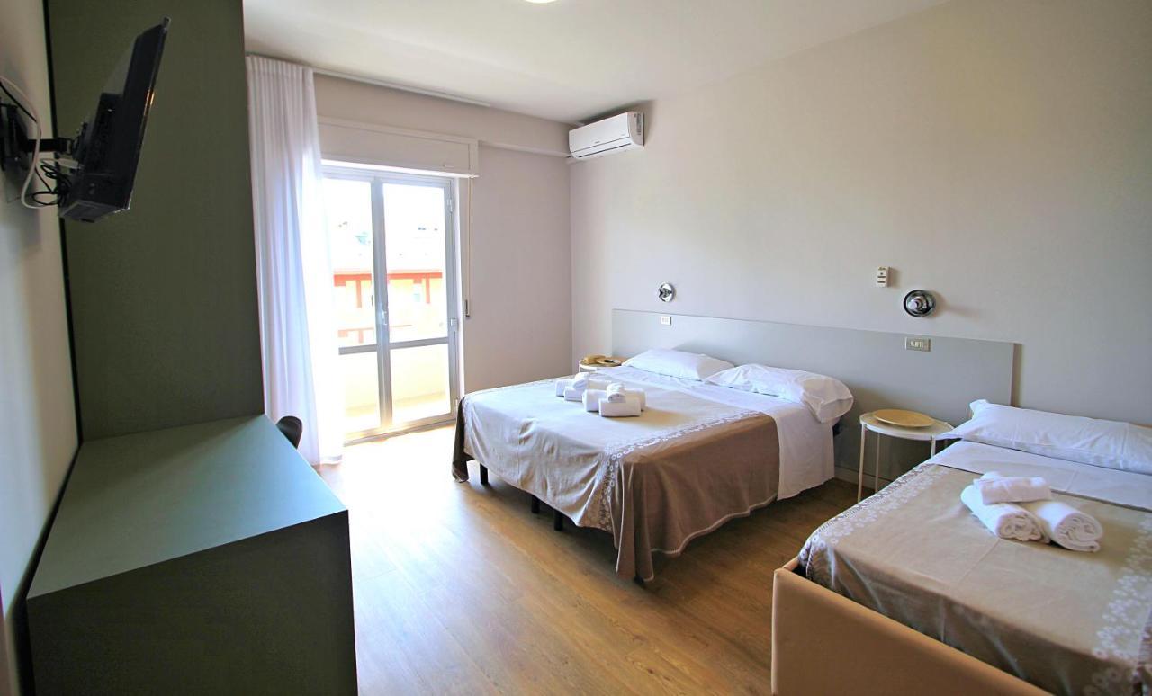 Hotel Pineta San Benedetto del Tronto Extérieur photo