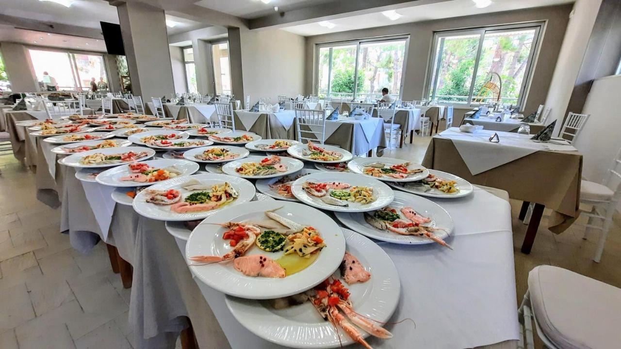 Hotel Pineta San Benedetto del Tronto Extérieur photo