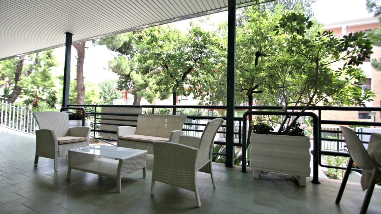 Hotel Pineta San Benedetto del Tronto Extérieur photo