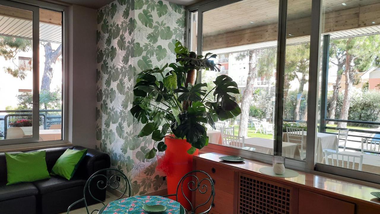 Hotel Pineta San Benedetto del Tronto Extérieur photo