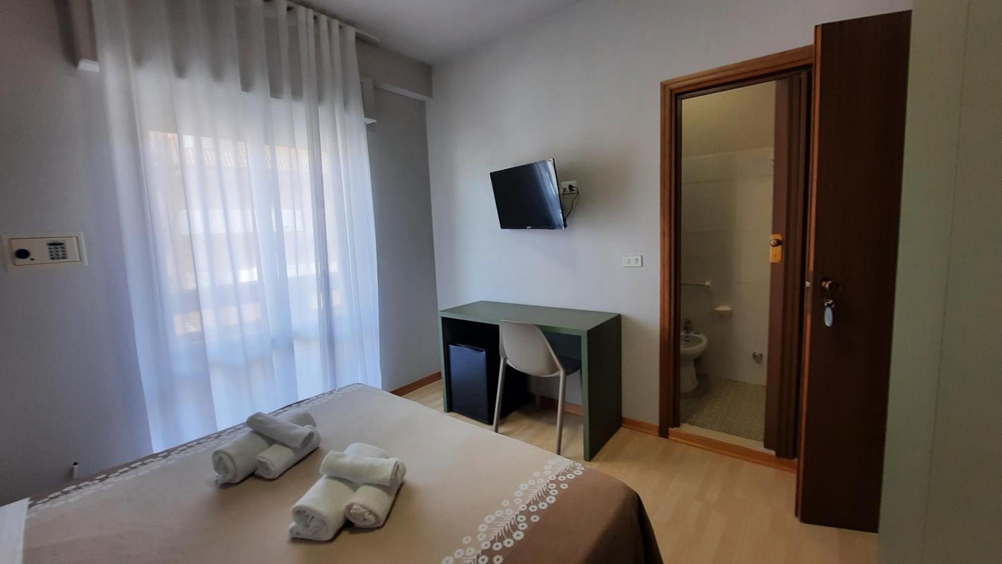 Hotel Pineta San Benedetto del Tronto Extérieur photo